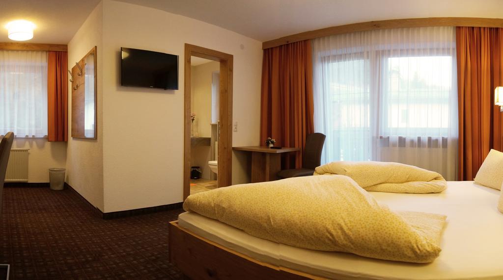 Diana Hotel Петной ам Арлберг Екстериор снимка